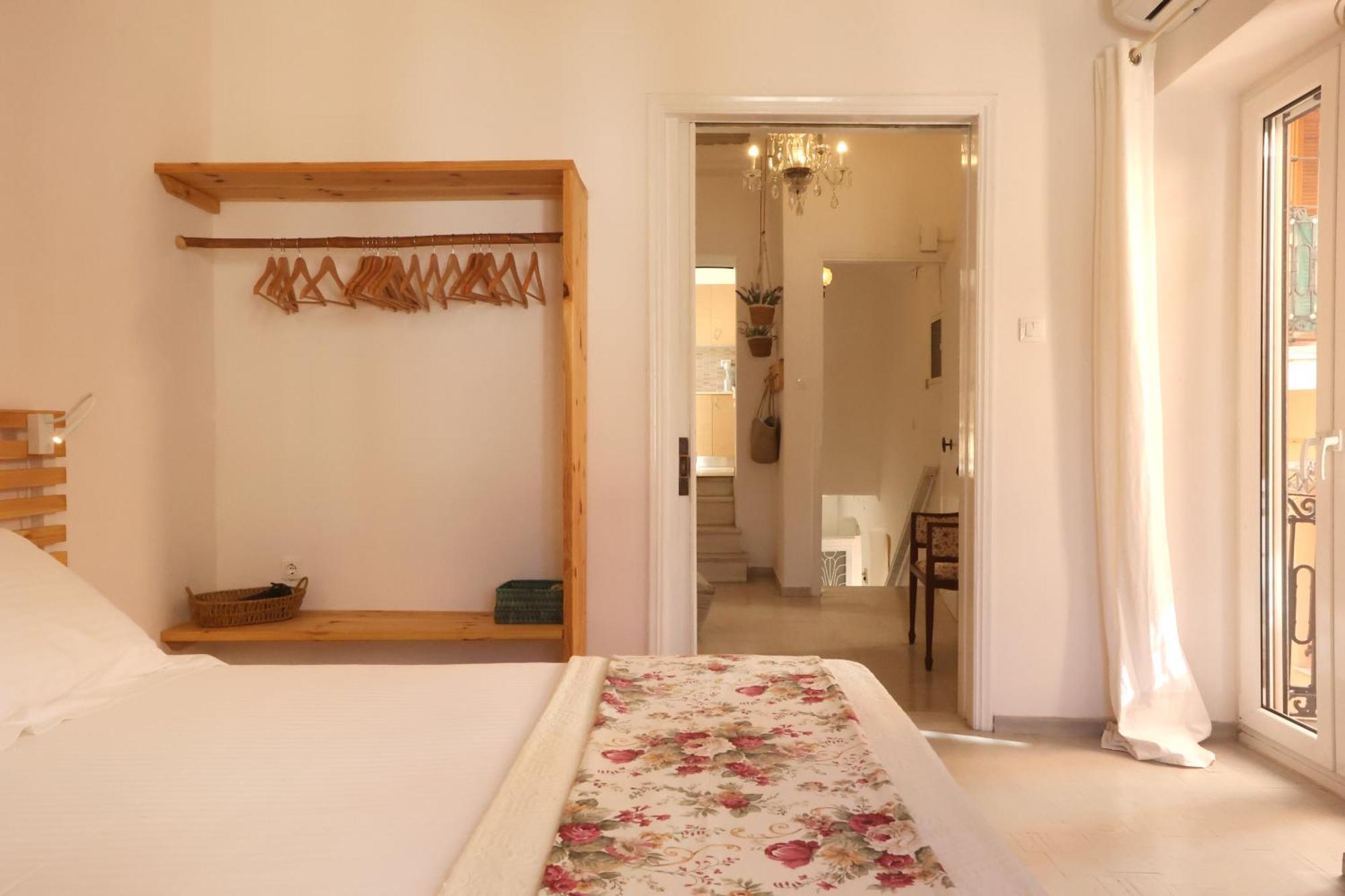 San Nikolas View Guest House Ermoupoli Eksteriør billede