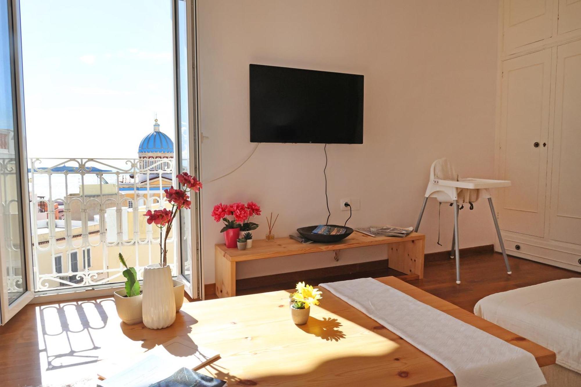 San Nikolas View Guest House Ermoupoli Eksteriør billede